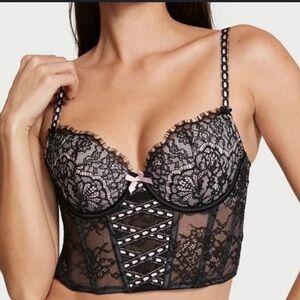 NEW WITH TAGS Victoria’s Secret lace corset bra top